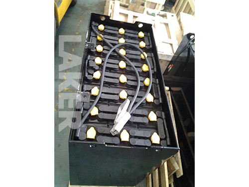 بسته باتری کششی هیلی VSDX400M، 48V 400Ah، به طور خاص برای هیلی CPD10