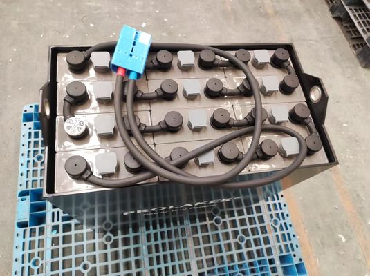 4HPZS620 24V 620Ah باتری های کششی چرخه طولانی زندگی نگهداری منظم CE