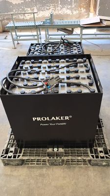 باتری کششی سرب-اسید 48 ولت 840 آمپر ساعت FLT قابل شارژ با چرخه عمیق